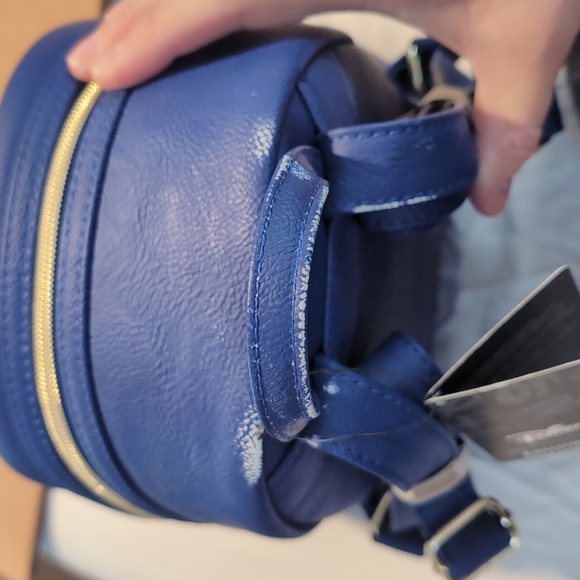 Hercules Mount Olympus Mini-Backpack Exclusive - HAS DAMAGE - Picture 5 of 6